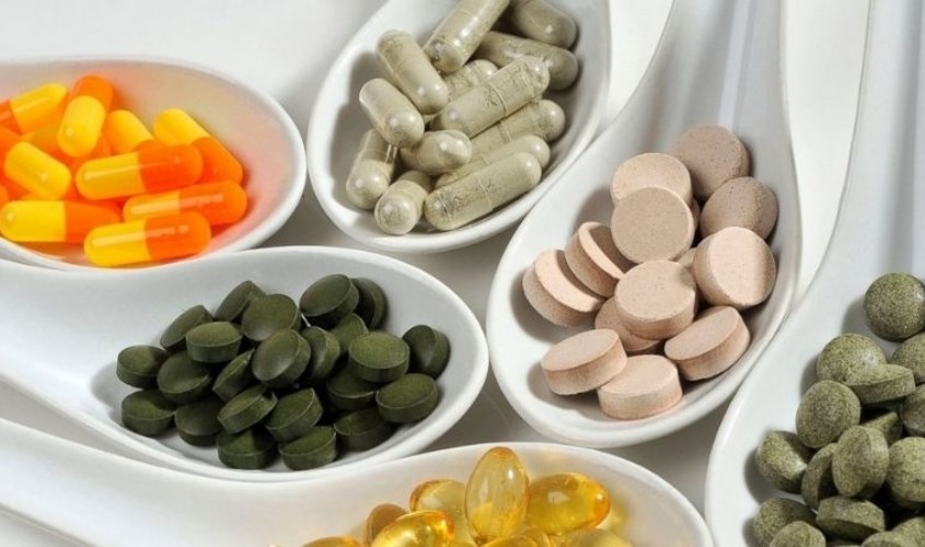 Cần cân đối việc sử dụng cùng lúc nhiều loại thực phẩm chức năng