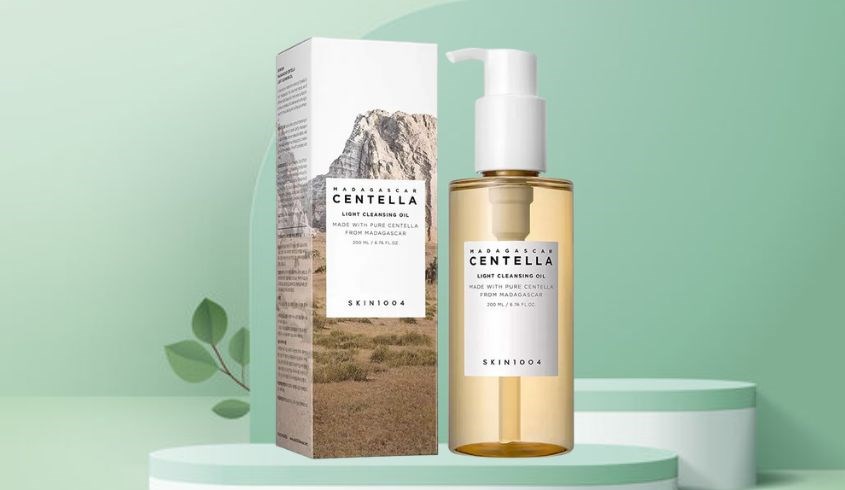 Dầu tẩy trang chiết xuất Rau Má Skin1004 Madagascar Centella Light Cleansing Oil 200 ml