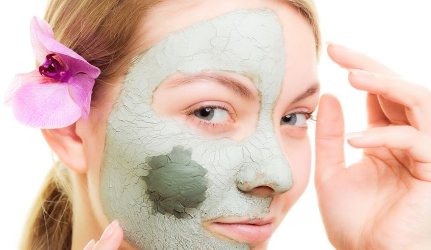 Mẹ bầu vẫn nên chăm sóc da của mình một cách nhẹ nhàng