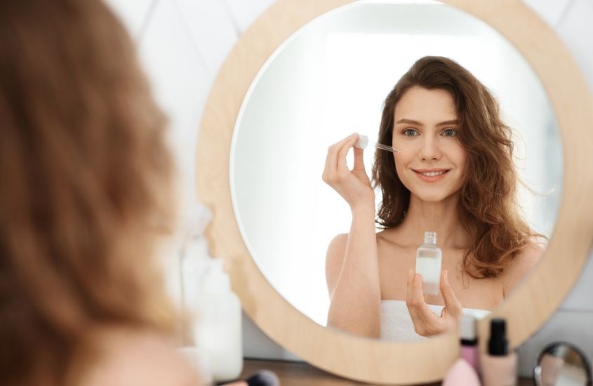 Bạn cũng nên bỏ bớt các bước dưỡng da không cần thiết