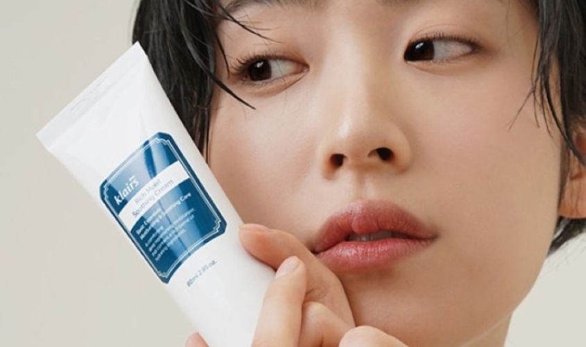 Kem dưỡng ẩm sâu Klairs Rich Moist Soothing 80 ml