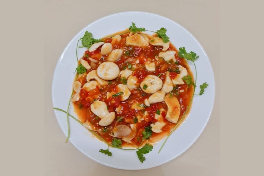 Bà bầu ăn cà chua được không với nấm sốt cà chua