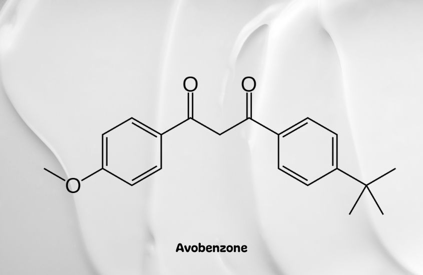 Avobenzone là một thành phần chống nắng hóa học