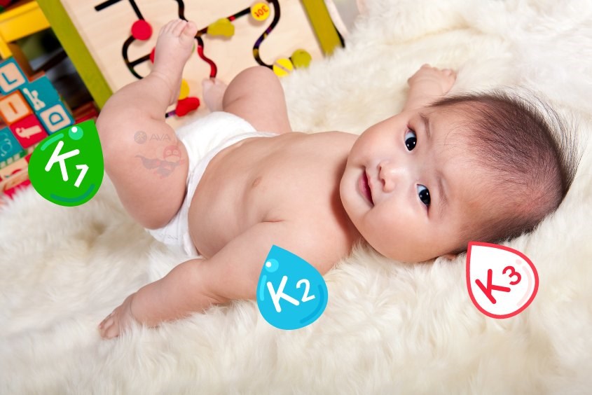 Mẹ có thể tiêm vitamin K hoặc bổ sung vitamin K cho trẻ theo đường uống