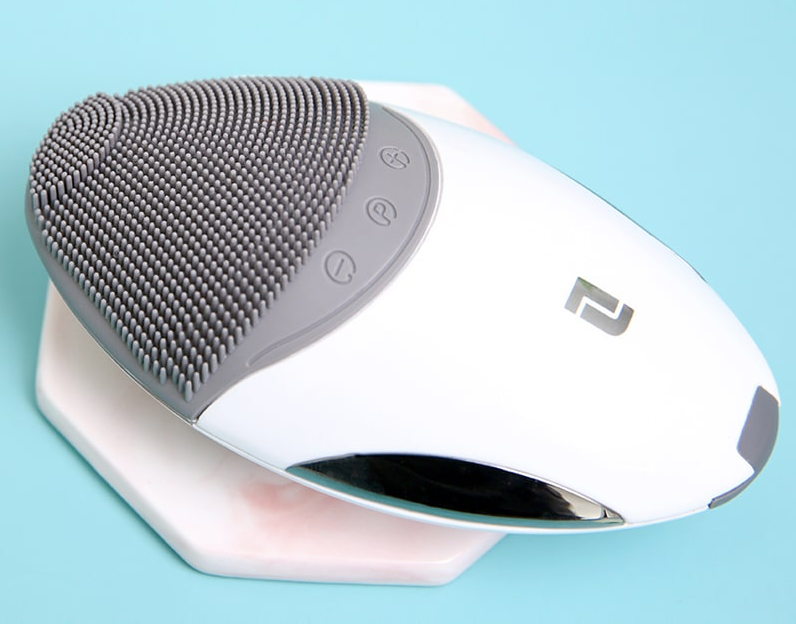 Máy rửa mặt và nâng cơ mặt Lifetrons CMD-100