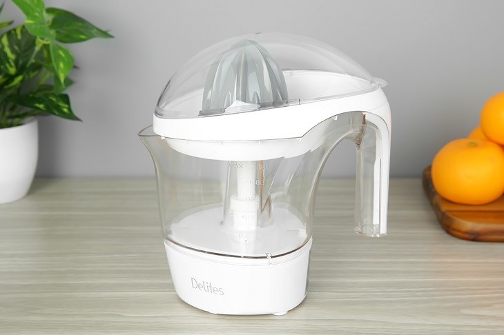 Máy vắt cam Delites 40W D-8007A thiết kế đơn giản, sở hữu 2 đầu vắt tiện lợi