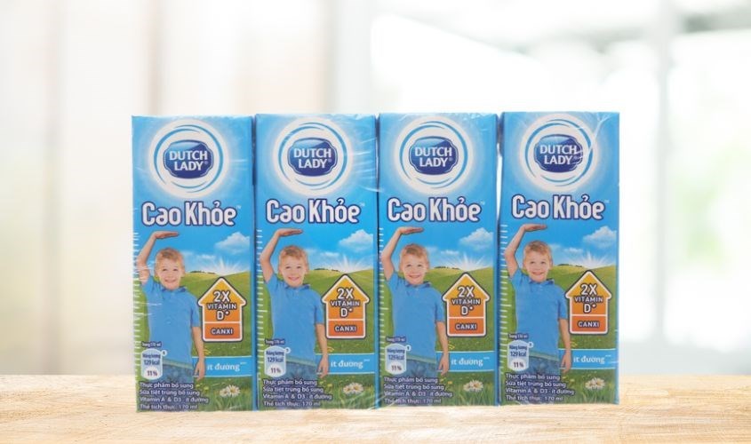 Lốc 4 hộp sữa tươi Dutch Lady có đường 170 ml Lốc 4 hộp sữa tươi Dutch Lady có đường 170 ml