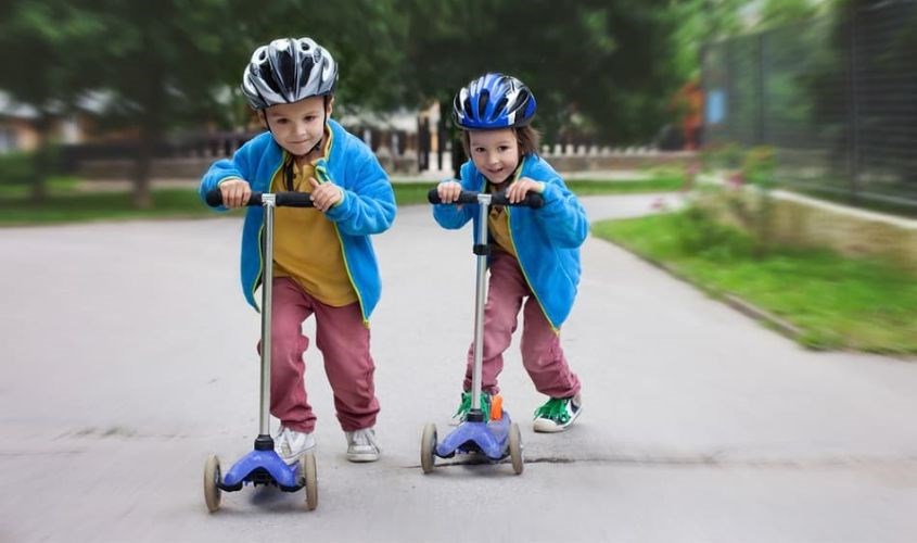 Lưu ý khi cho bé sử dụng xe scooter