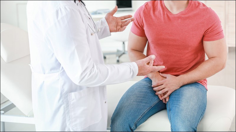 Đến gặp bác sĩ khi có các triệu chứng són tiểu, bí tiểu Đến gặp bác sĩ khi có các triệu chứng són tiểu, bí tiểu