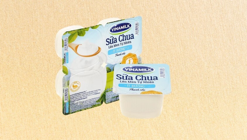 Lốc 4 hộp sữa chua ít đường Vinamilk 100g