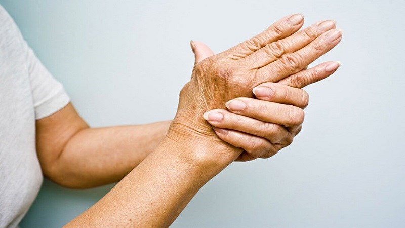 Hy thiêm có tác dụng chữa phong tê thấp