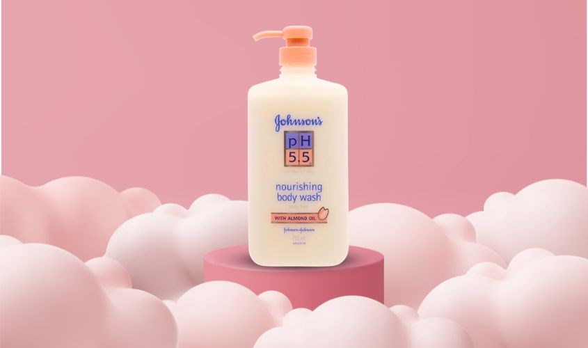 Sữa tắm Johnson Sữa tắm Johnson's pH 5.5 dưỡng thể hương dịu nhẹ 750 ml