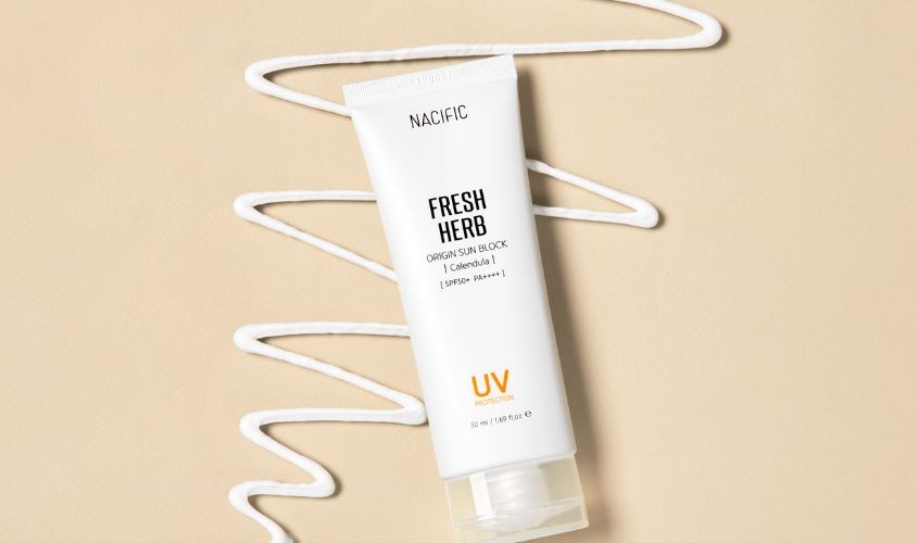 Kem chống nắng làm dịu và phục hồi da Nacific Fresh Herb SPF 50+ PA++++ 50 ml Kem chống nắng làm dịu và phục hồi da Nacific Fresh Herb SPF 50+ PA++++ 50 ml