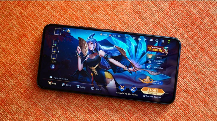 Samsung Galaxy S22 có thể chiến tốt các tựa game nổi tiếng hiện nay nhờ chip Snapdragon 8 Gen 1