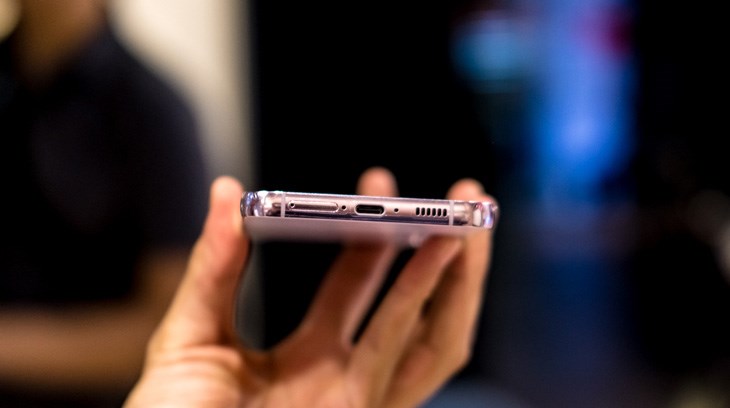 Galaxy S23 Plus hỗ trợ cổng kết nối USB Type C khá phổ biến Galaxy S23 Plus hỗ trợ cổng kết nối USB Type C khá phổ biến