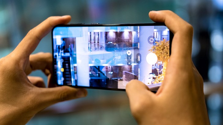 Chất lượng camera của Galaxy S23+ khá tương đồng so với S22+, mang lại ảnh chụp và video siêu chi tiết Chất lượng camera của Galaxy S23+ khá tương đồng so với S22+, mang lại ảnh chụp và video siêu chi tiết