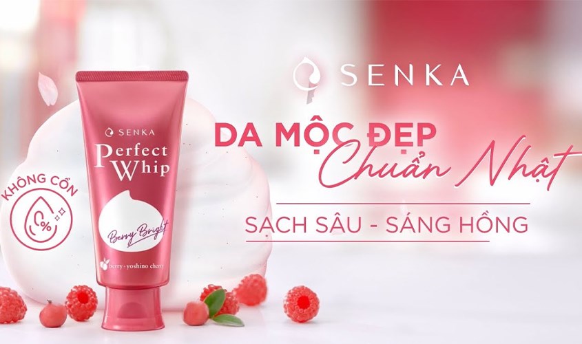 Sữa rửa mặt dưỡng da trắng hồng Senka Perfect Whip Berry Bright 100g