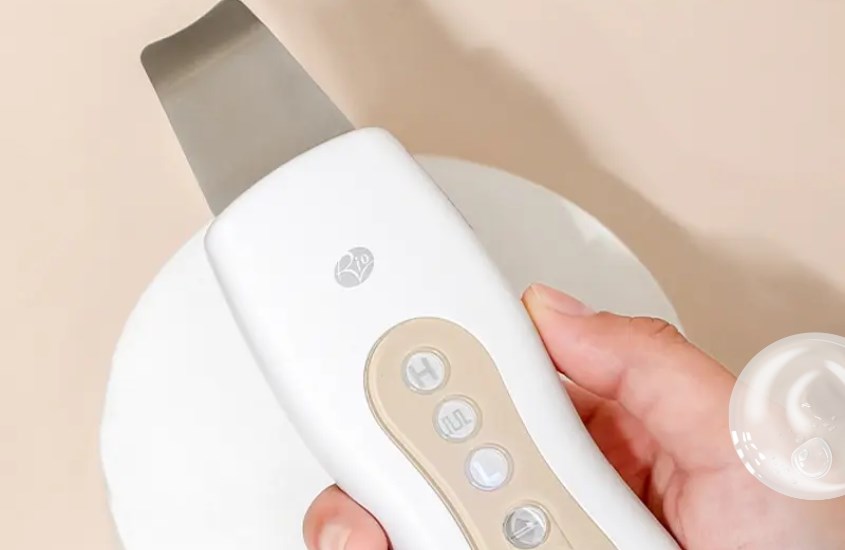 Máy massage mặt và tẩy tế bào chết Rio Beauty FASS3