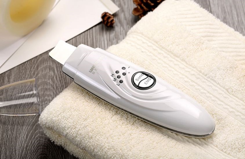 Lựa chọn chế độ máy phù hợp để không làm tổn thương da mặt