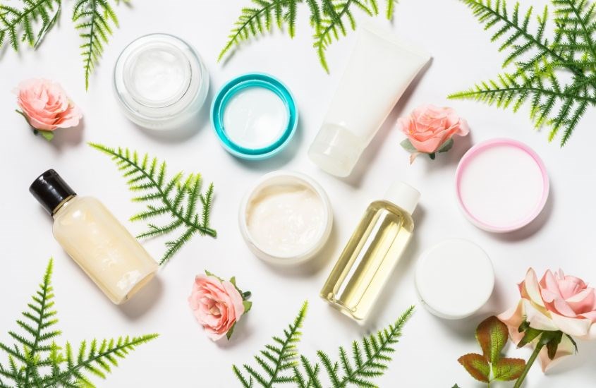 Kết hợp với các sản phẩm chăm sóc da để mang lại hiệu quả cao