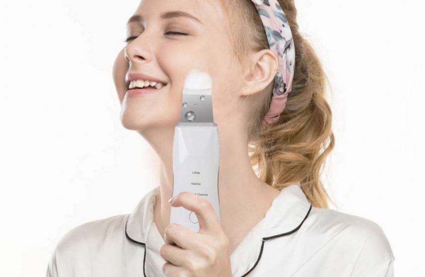 Không nên tẩy tế bào chết quá nhiều