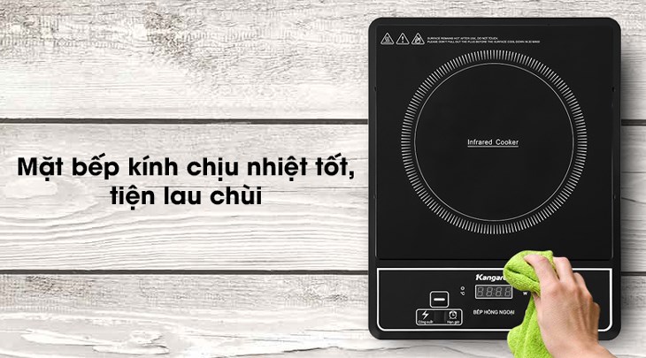 Mặt bếp hồng ngoại Kangaroo KG20IFP1 được làm bằng kính chịu nhiệt chịu lực tốt, dễ dàng chùi rửa