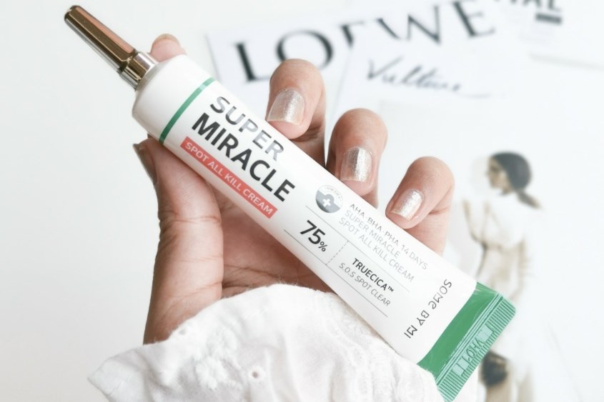 Kem chấm mụn Some By Mi sở hữu nhiều công dụng tuyệt vời