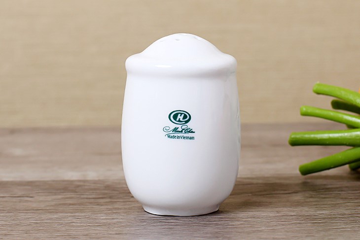 Hũ đựng tiêu sứ 50 ml Minh Châu MCM02 được làm bằng chất liệu sứ trắng bền đẹp