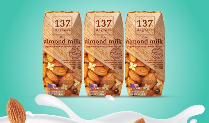 Lốc 3 hộp sữa hạt hạnh nhân truyền thống 137 Degrees 180 ml