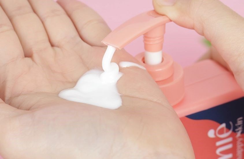 Đối với da mặt, nên sử dụng vào buổi sáng và buổi tối để đạt hiệu quả tốt nhất