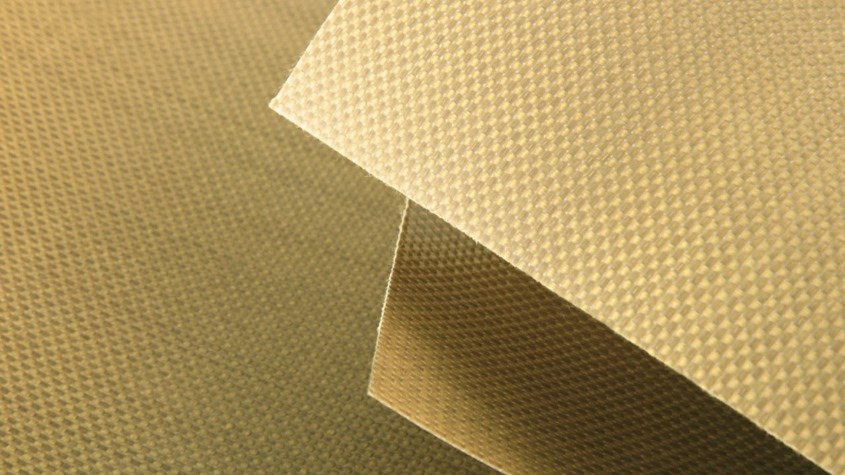 Ở nhiệt độ cao, vải teflon sẽ thải ra một khí độc gây ảnh hưởng đến hệ hô hấp của bé