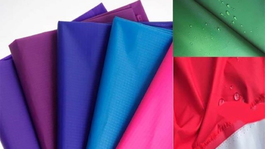Polyester được tạo ra bằng các chất phụ gia hoá dầu, rất có hại cho sức khỏe