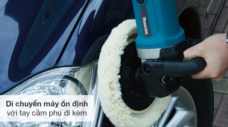 Máy đánh bóng Makita 9237C 1200W được trang bị tay cầm phụ dạng chữ D ở đầu máy giúp bạn di chuyển thiết bị chuẩn xác hơn