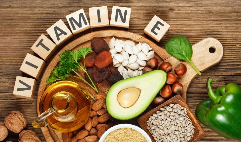 Ăn thực phẩm chứa nhiều vitamin E giúp da mịn màng hơn