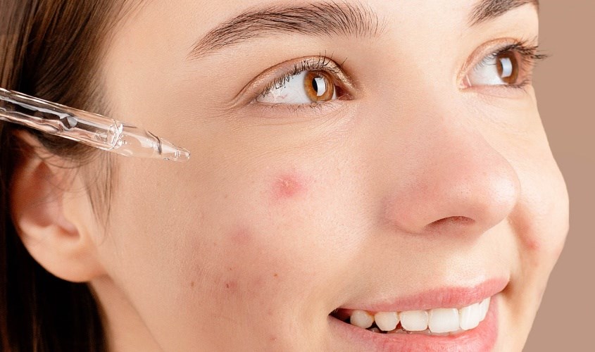 Cần thực hiện theo đúng các bước để cho da hấp thụ serum tốt nhất