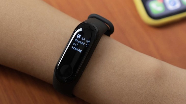 Redmi Band 2 có khả năng chống nước 5 ATM để bạn yên tâm sử dụng đồng hồ ngoài trời