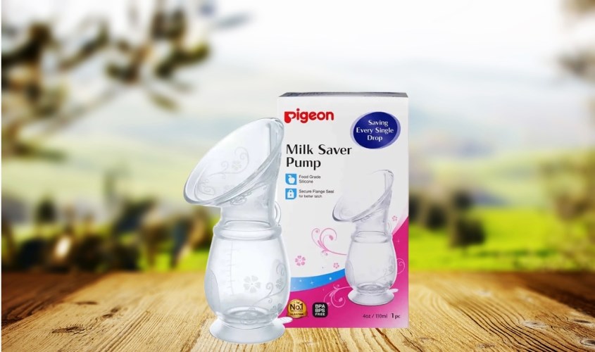 Dụng cụ hứng sữa bằng tay Pigeon