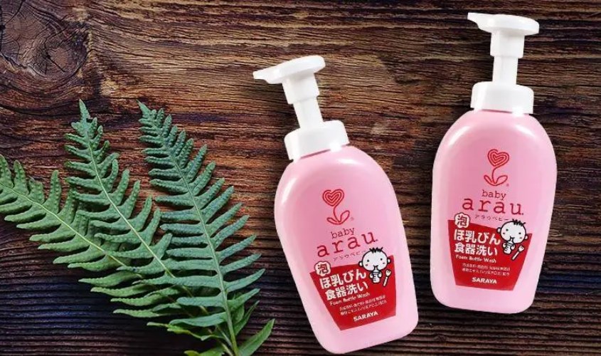 Nước rửa bình sữa Arau Baby chai 500 ml hương thảo mộc