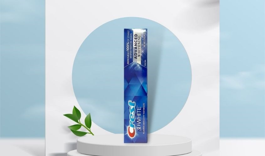 Kem đánh răng Crest 3D White