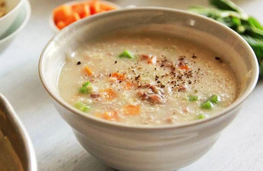 Thịt bò và yến mạch bổ sung lượng dinh dưỡng dồi dào cho trẻ