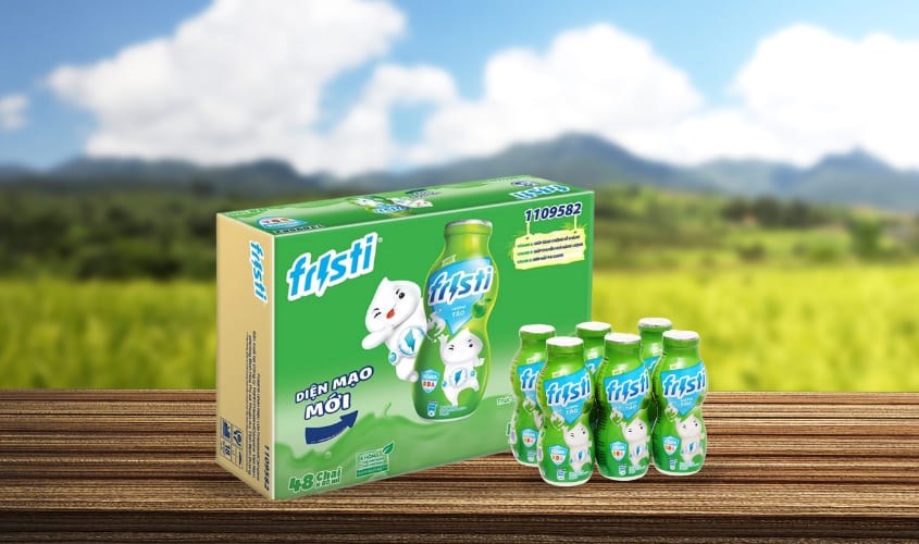 Thùng 48 chai sữa chua uống tiệt trùng Fristi vị táo 80 ml (từ 1 tuổi)