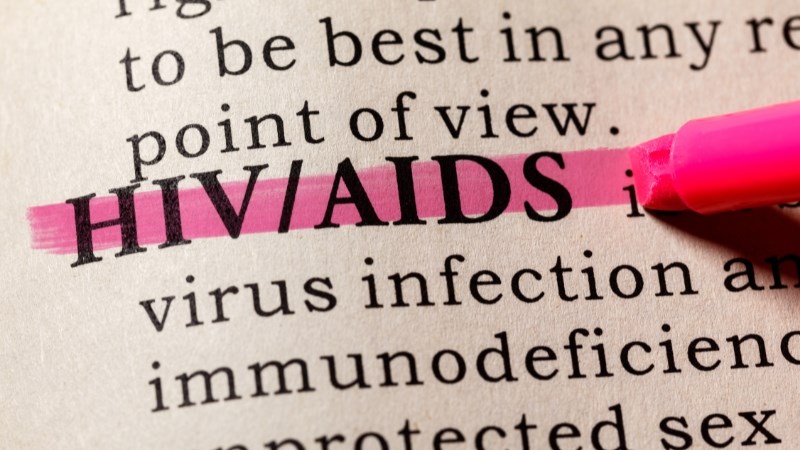 Viêm họng thường biểu hiện ở giai đoạn đầu của bệnh nhân nhiễm HIV