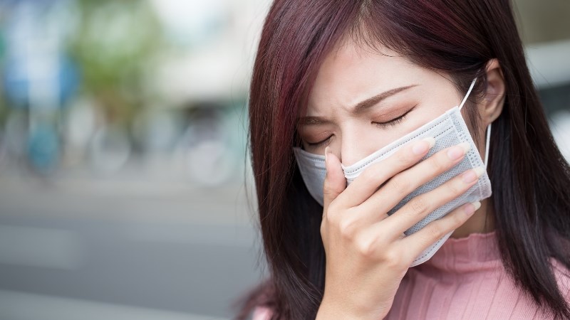 Tình trạng viêm họng thường có liên quan đến bệnh cảm lạnh
