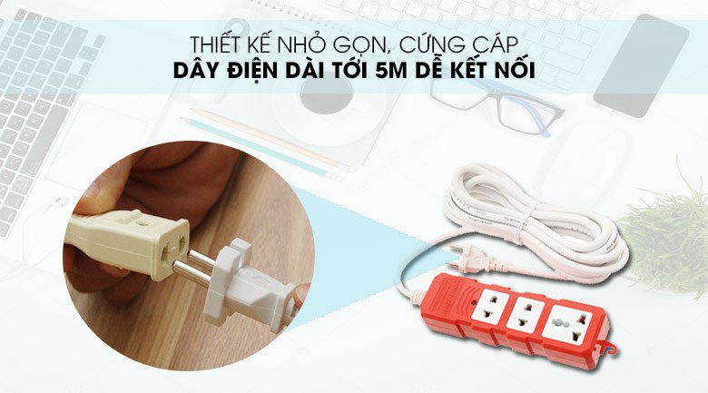 Ổ cắm điện Điện Quang 3 lỗ 5m ĐQ ESKHP 3RW có thiết kế nhỏ gọn với dây điện dài tới 5m giúp bạn dễ dàng kết nối các thiết bị điện ở xa