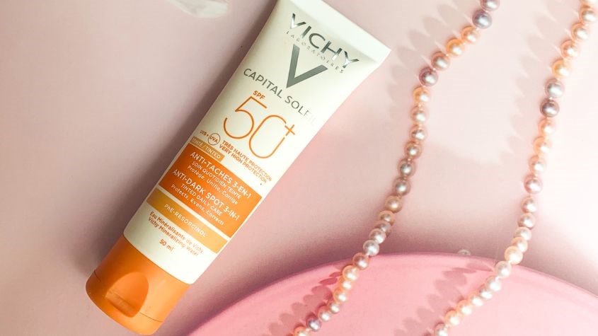 Kem chống nắng dưỡng da 3 trong 1 có màu Vichy Capital Soleil SPF 50+ PA++++ 50 ml Kem chống nắng dưỡng da 3 trong 1 có màu Vichy Capital Soleil SPF 50+ PA++++ 50 ml