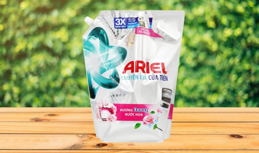 Nước giặt Ariel hương nước hoa Downy túi 3.1 lít Nước giặt Ariel hương nước hoa Downy túi 3.1 lít