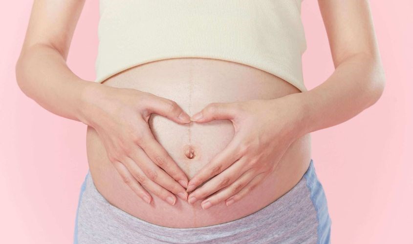 Phụ nữ mang thai không nên dùng gừng ngâm mật ong