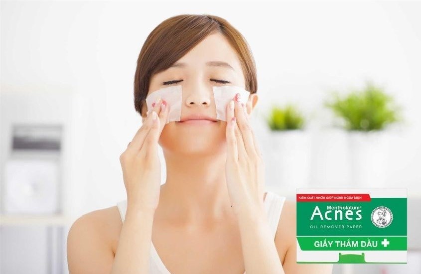 Gói giấy thấm dầu Acnes Oil Remover Paper dành cho mọi loại da 100 tờ
