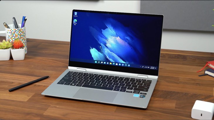 Galaxy Book3 360 sở hữu viên pin dung lượng 61Wh cho phép người dùng học tập, làm việc, giải trí cả ngày dài