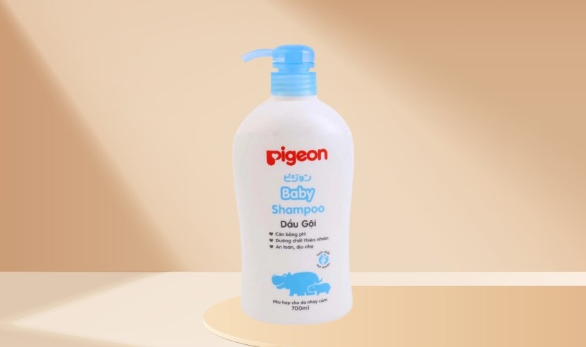Dầu gội cho bé Pigeon Shampoo chiết xuất Jojoba 700 ml (mọi độ tuổi)